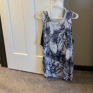 Women’s sleeveless shirt. Pixley brand.